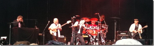 Photo by Mike Richlan jethro tull at st michelle